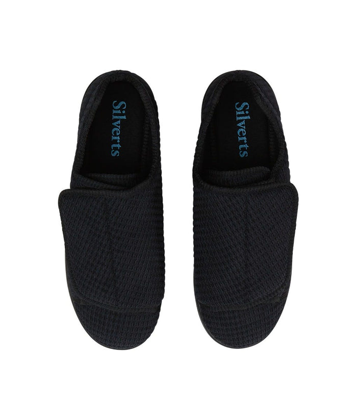 Men’s Slippers with Easy Closures – Adjustable Fit (Regular to Extra Wide)